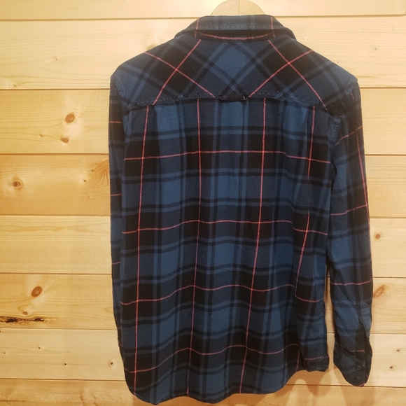 TNA Flannel - Picture 6 of 8